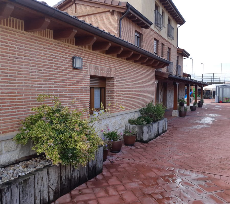 Casa-Rural-La-Frauga-Home2-Slid